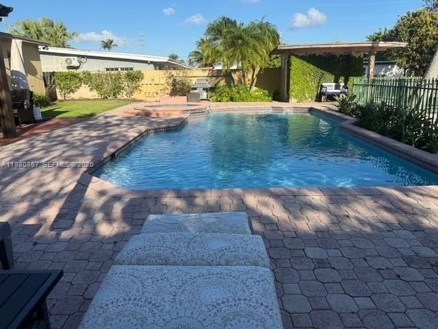 10720 Sw 43rd Ln - Photo 3 of 16