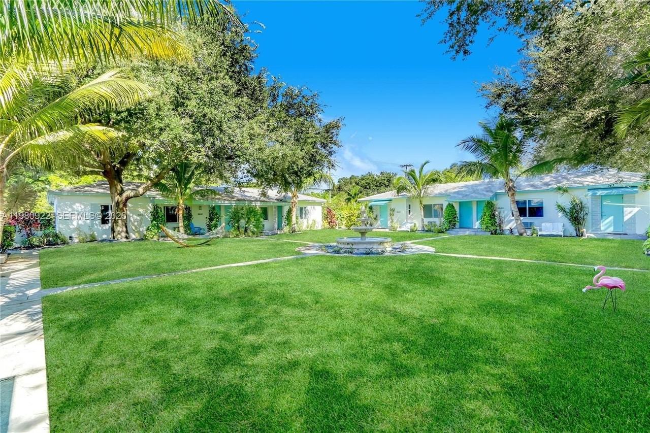 8824 Ne 2nd Ave #8824 - Photo 7 of 21