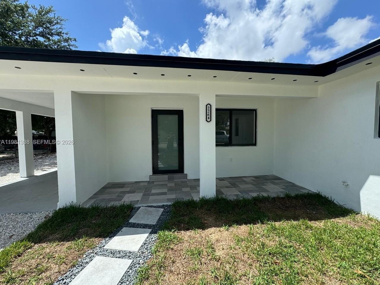 2264 Nw 102nd St - Photo 6 of 28