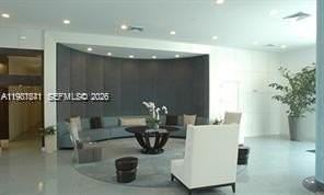 18800 Ne 29th Ave #711 - Photo 2 of 18