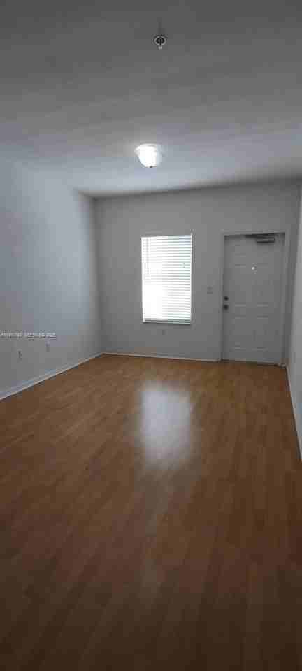 6940 Nw 179th St #303-7 - Photo 2 of 20
