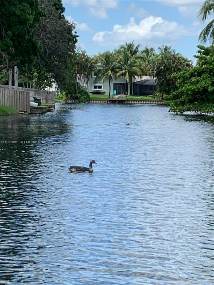 8421 Sw 28th St #0 - Photo 3 of 23