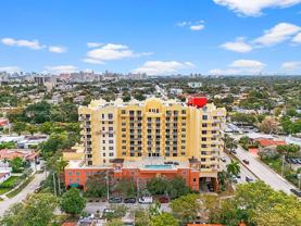 215 Sw 42nd Ave #801 - Photo 1 of 1