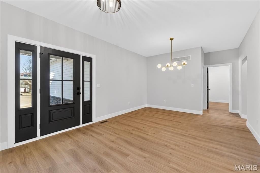 15308 Batesville Ct - Photo 2 of 18