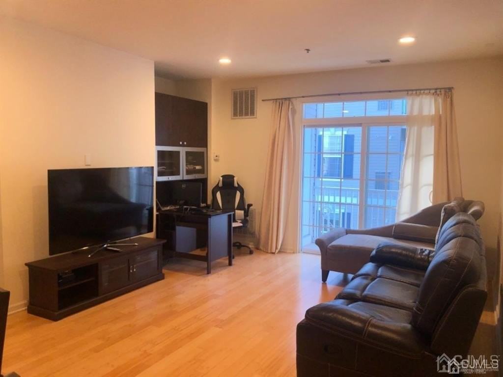 2121 Edward Stec Blvd - Photo 3 of 20