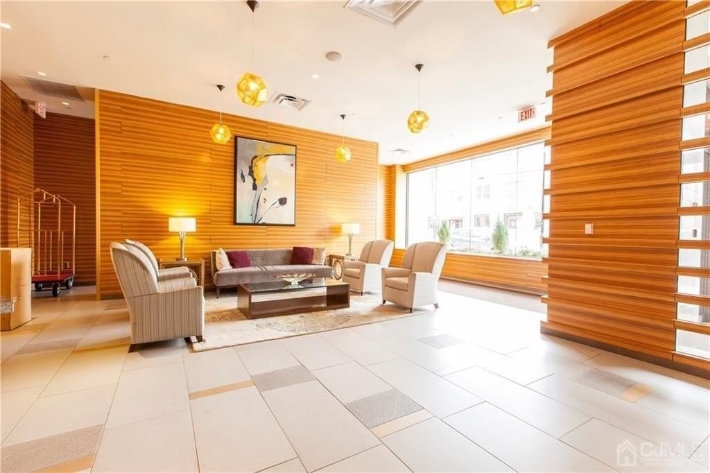 110 Somerset Street #2309 - Photo 3 of 12