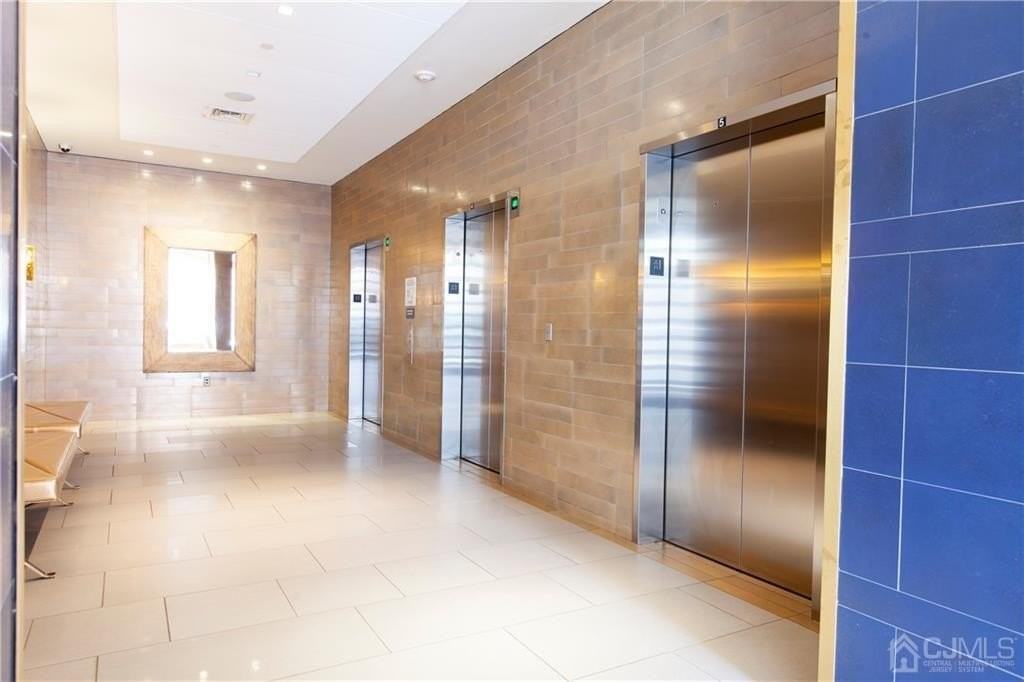 110 Somerset Street #2309 - Photo 4 of 12