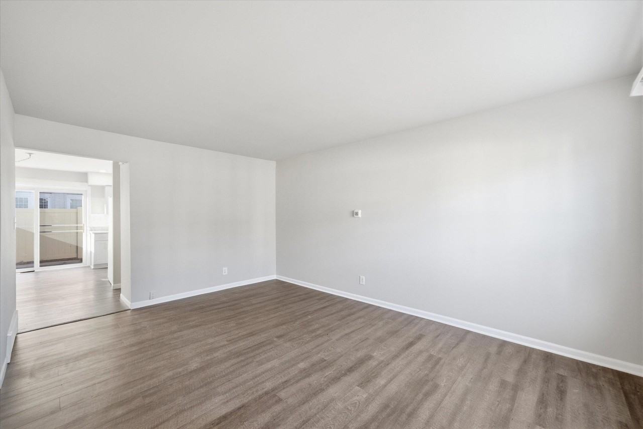 4273 W Cherrywood Ln - Photo 3 of 25