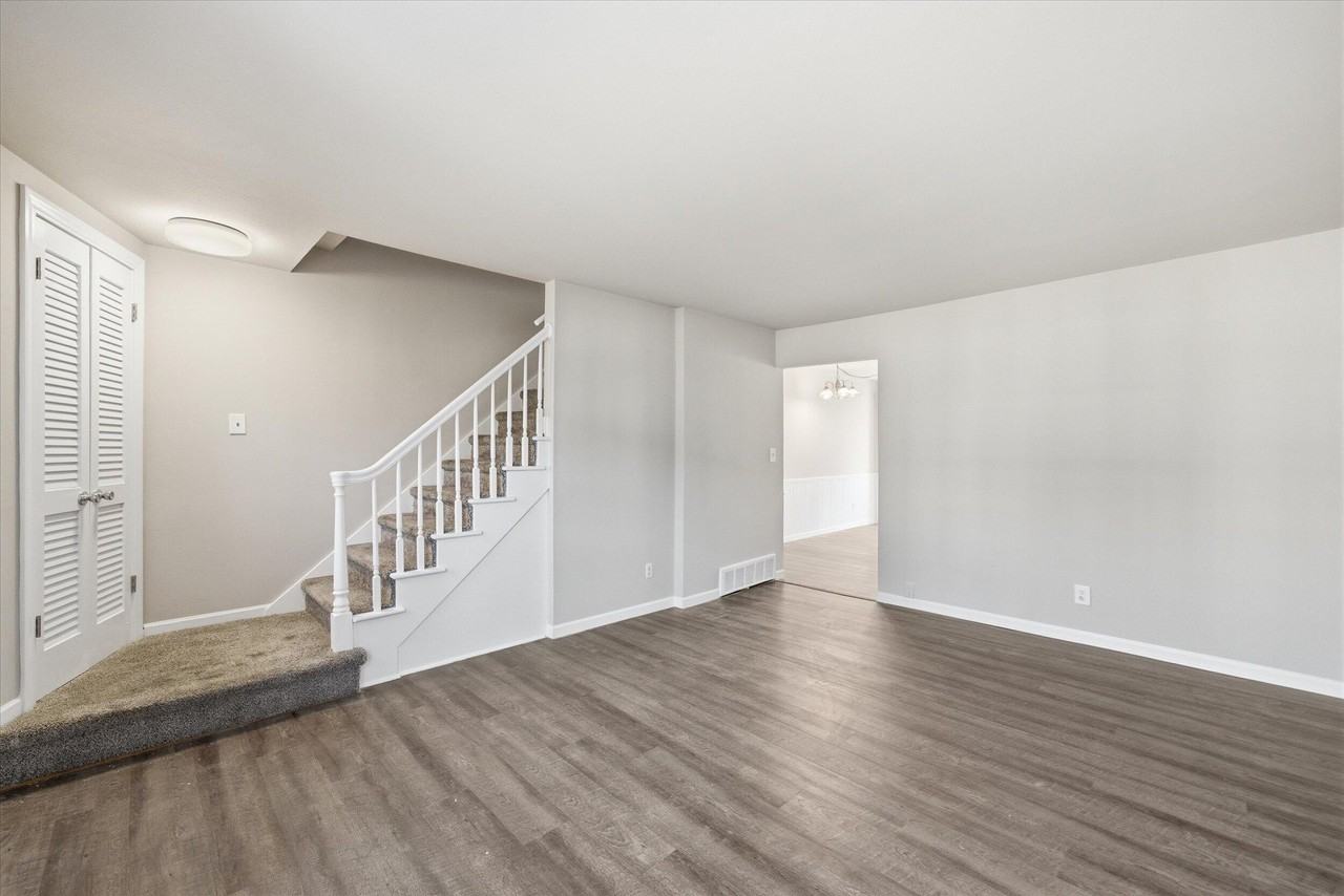 4273 W Cherrywood Ln - Photo 6 of 25