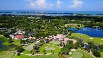 51 Macewen Dr #12 - Photo 3 of 30