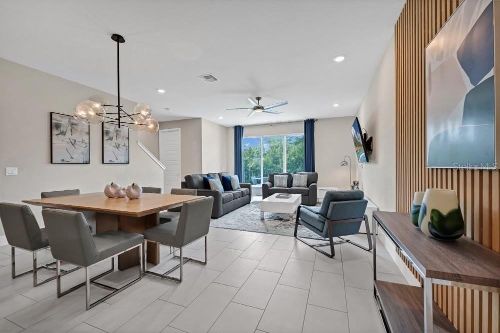 7846 Spectrum Dr - Photo 3 of 37