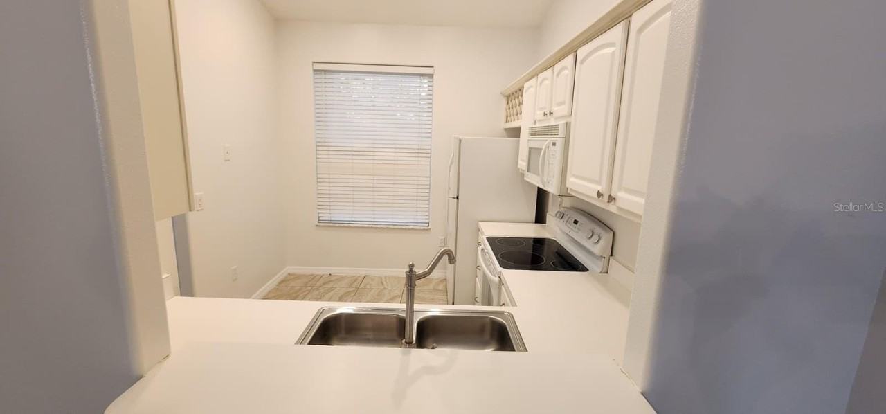 2860 Osprey Cove Pl #202 - Photo 5 of 28