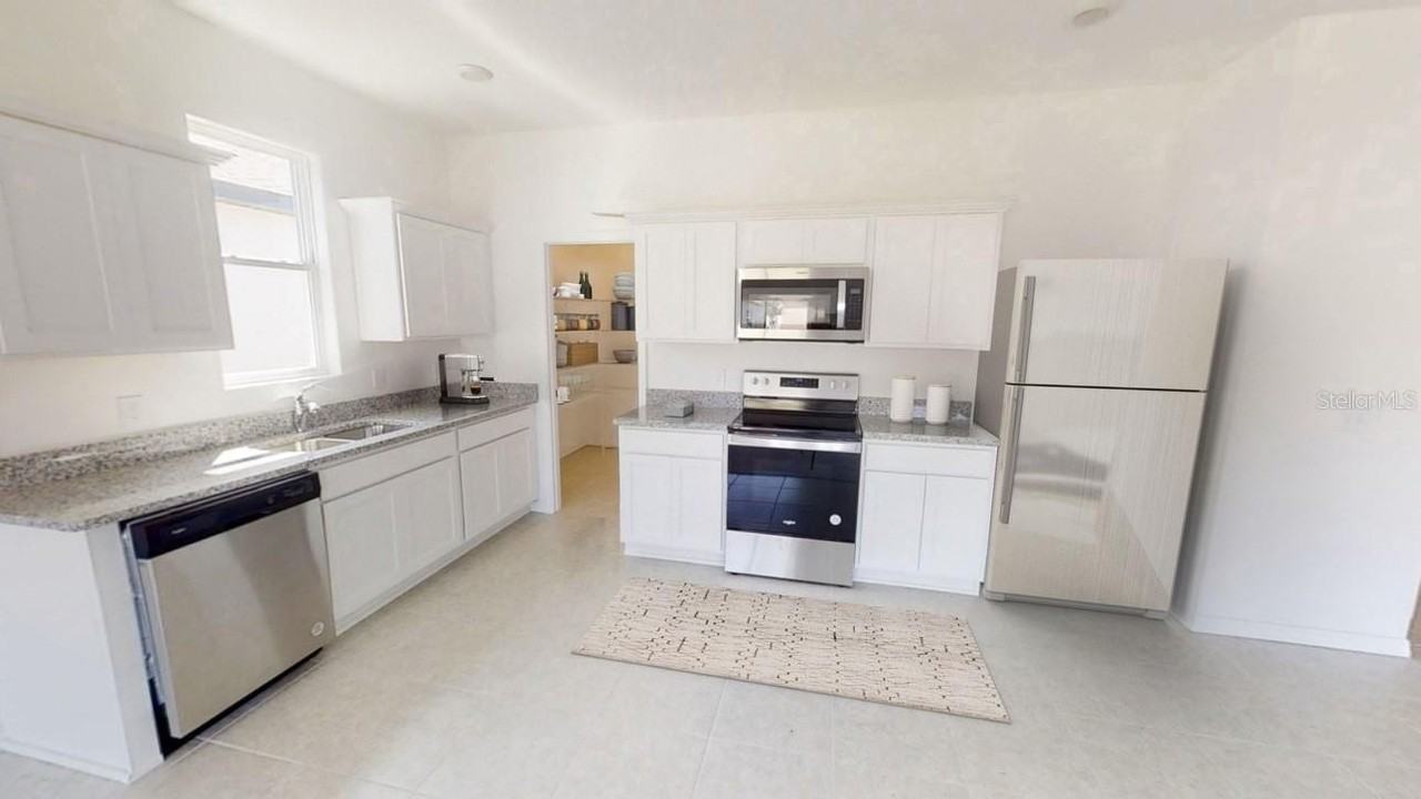 474 Hennepin Loop - Photo 3 of 32