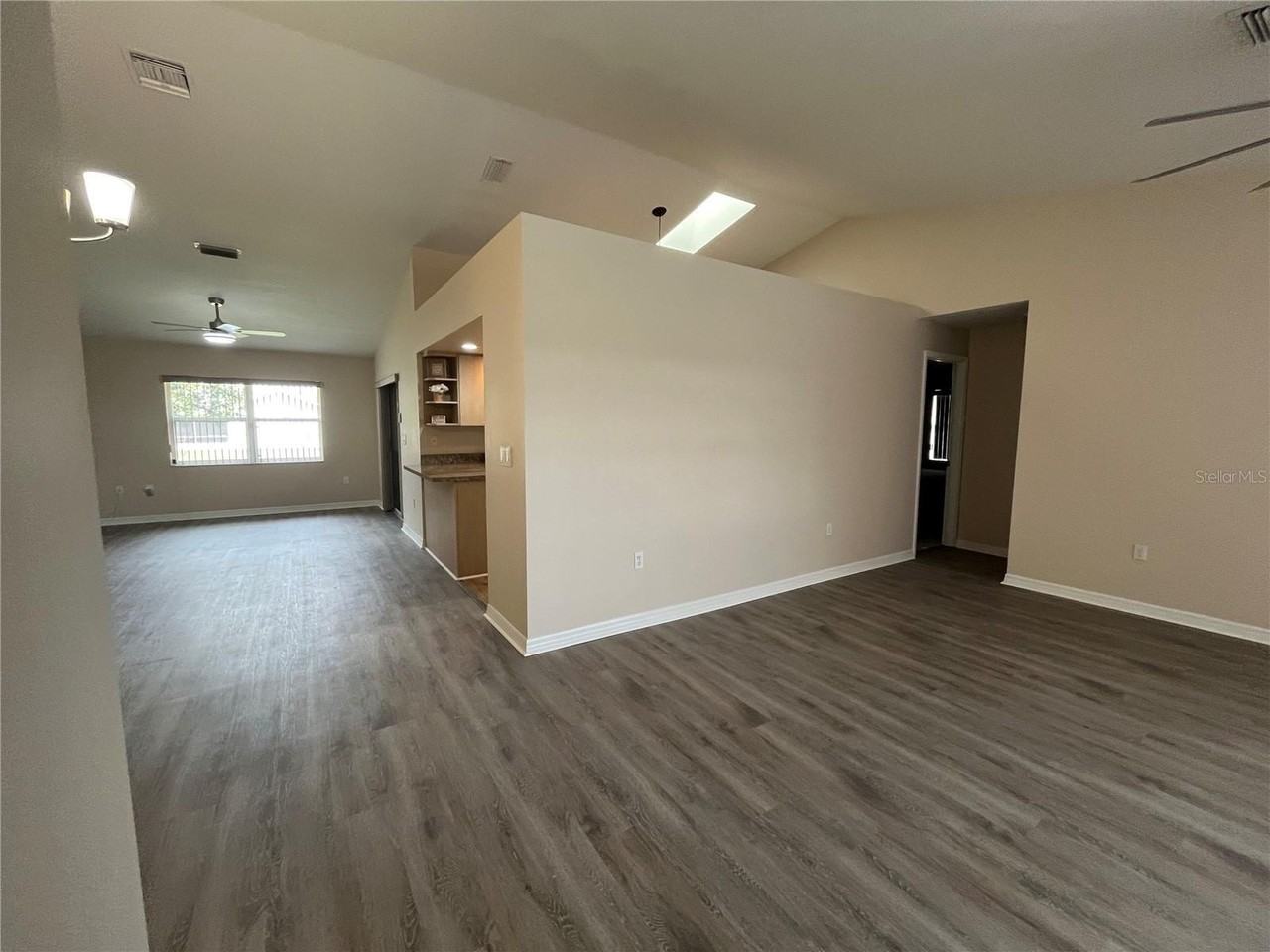 3063 Lake June Blvd - Photo 4 of 50