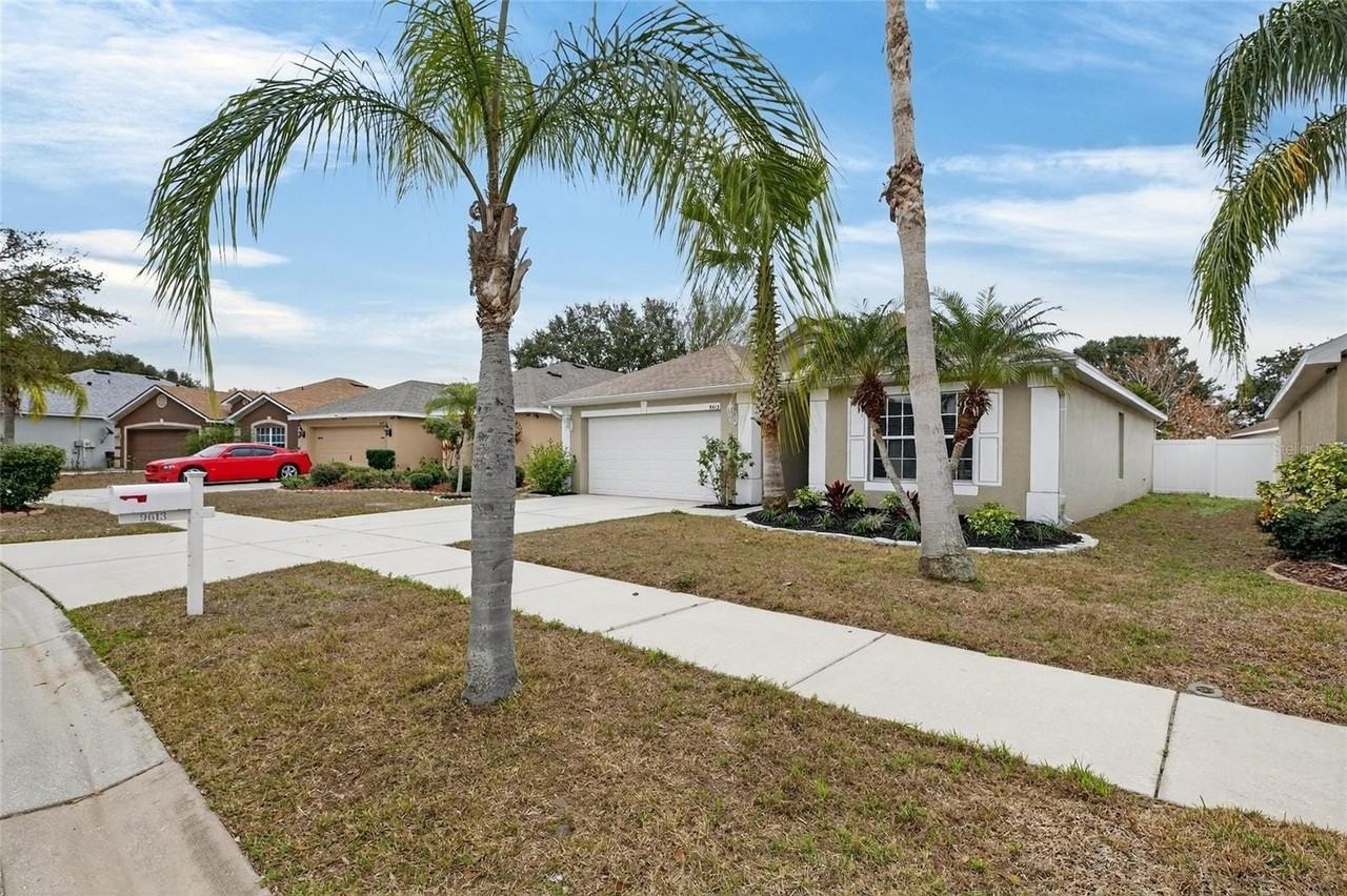 9613 Cypress Harbor Dr - Photo 5 of 50