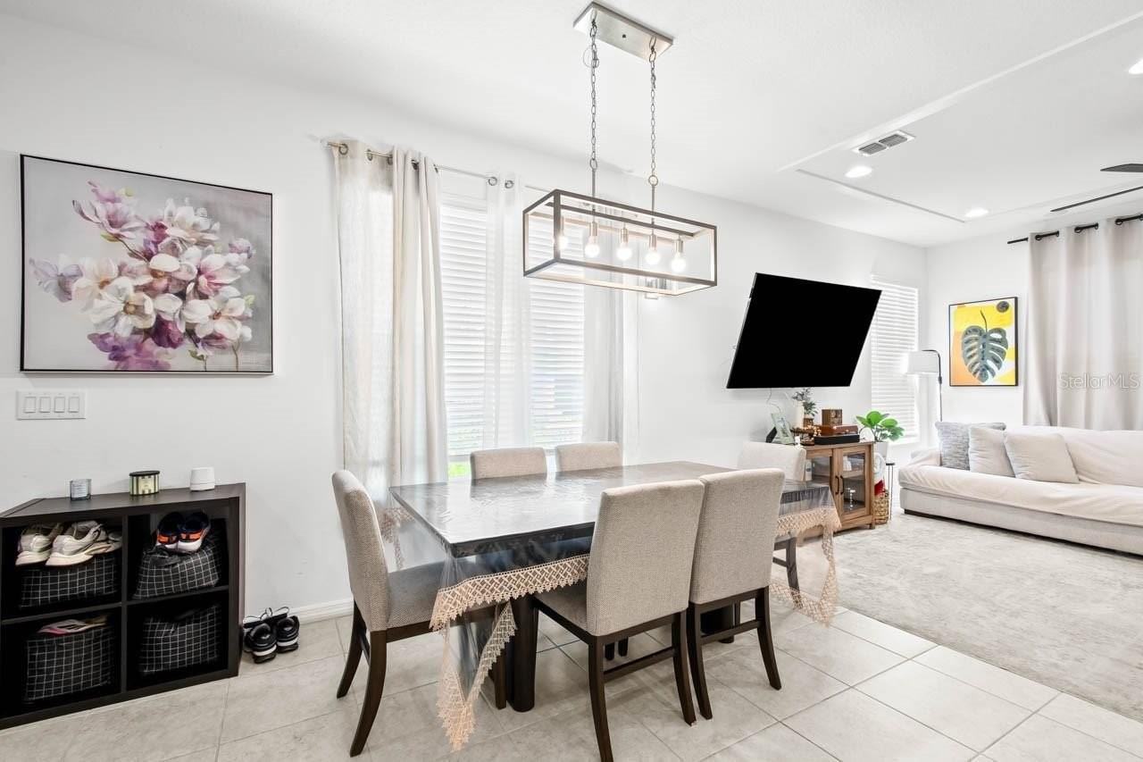 6262 Goldcoast Ave - Photo 5 of 50