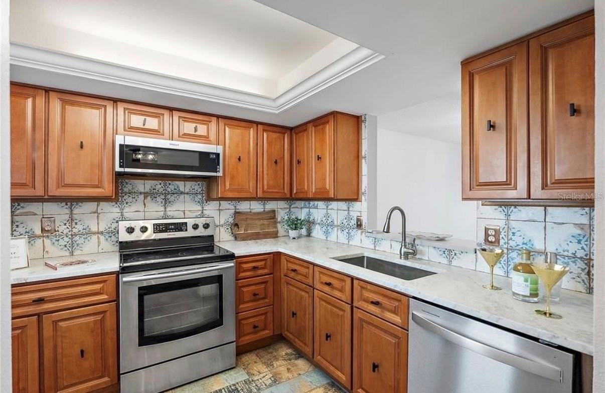 719 Pinellas Bayway S #311 - Photo 4 of 14