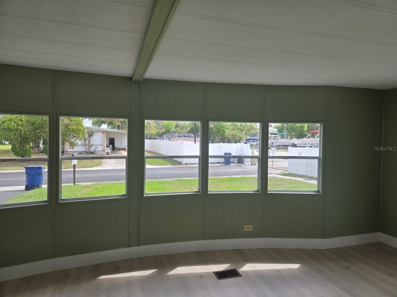 13 Hamilton Ln - Photo 6 of 13