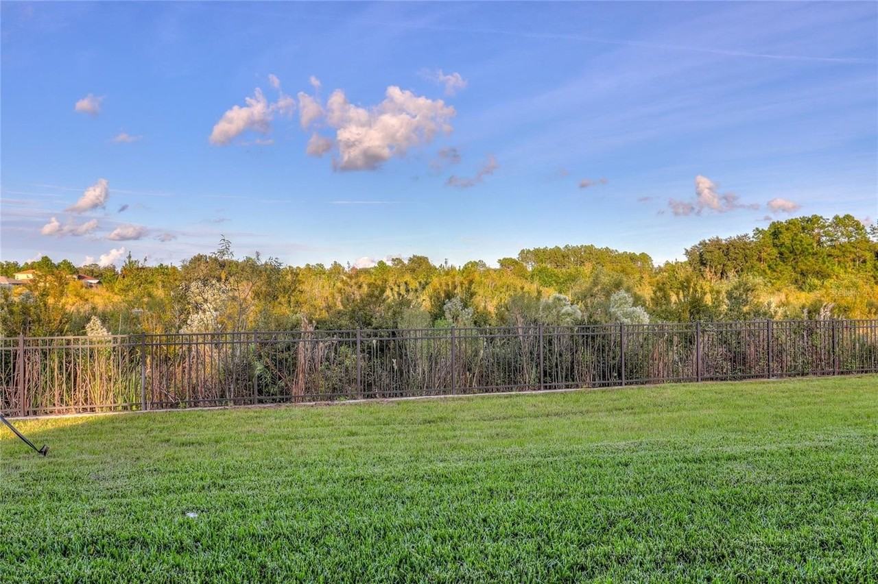 3124 Hilliard Dr - Photo 3 of 50