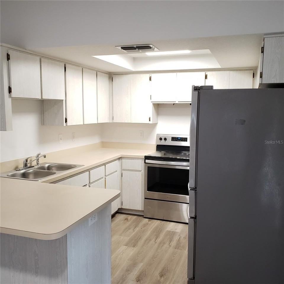 4373 Quintara St - Photo 7 of 14