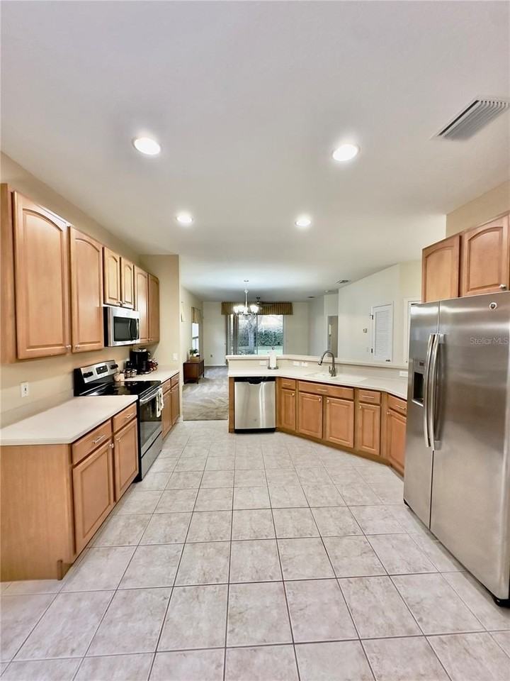 10222 Devonshire Lake Dr - Photo 5 of 49