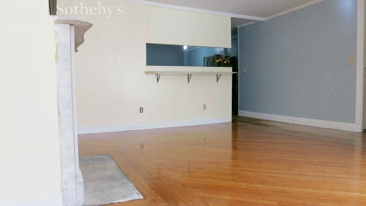 549 Monroe Street #1 - Photo 3 of 6