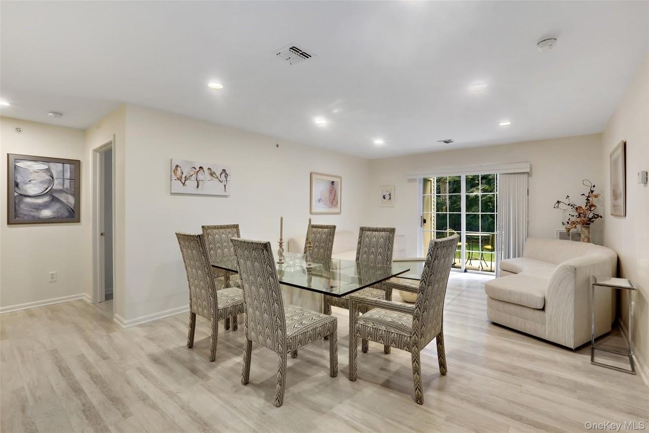 2101 Jacobs Hill Rd - Photo 3 of 21