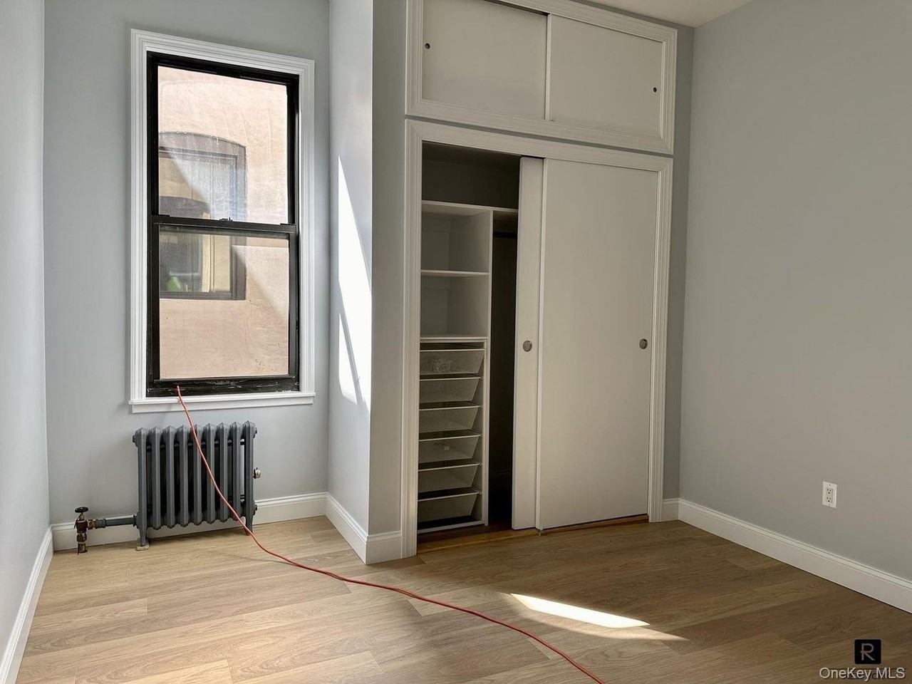 1419 Jefferson Ave Apt 3 - Photo 4 of 15