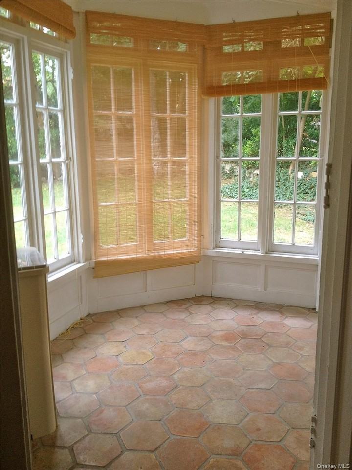 15 Maple Grove St - Photo 6 of 20