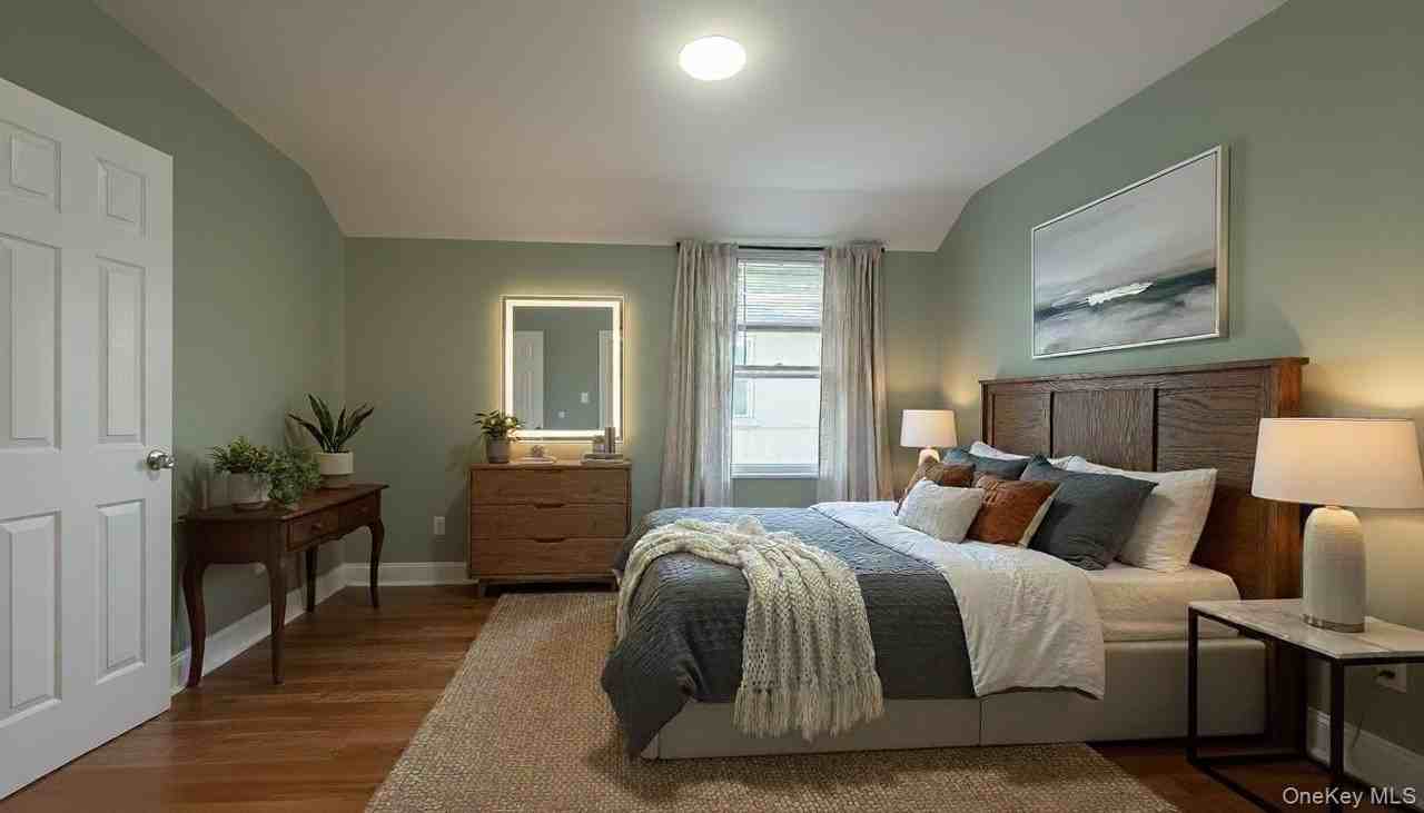 68 Lake Ave - Photo 2 of 7