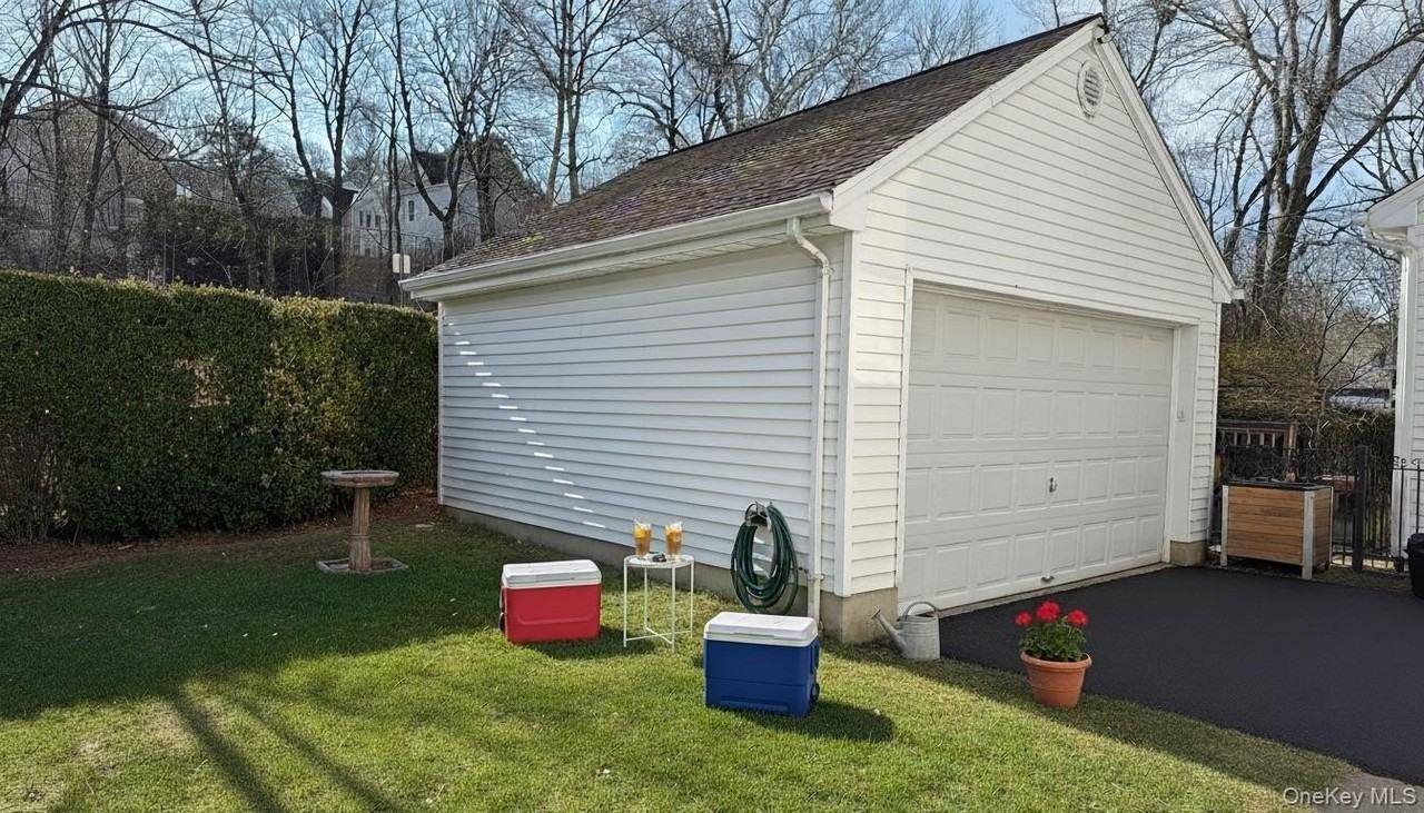 68 Lake Ave - Photo 7 of 7