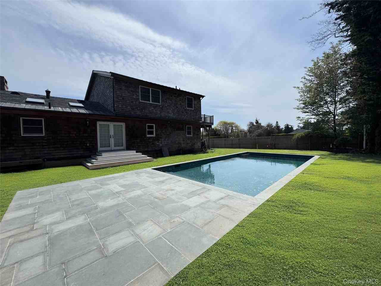 20 Alanson Ln - Photo 2 of 33