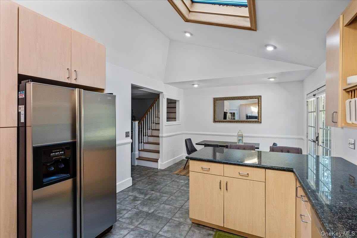 20 Alanson Ln - Photo 5 of 33