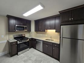 288 Pleasant St Apt 7 #Apt 7 - Photo 1 of 1