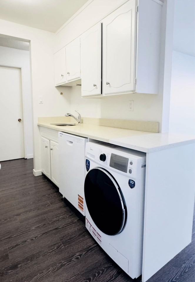 15158 Royal Ave - Photo 7 of 12