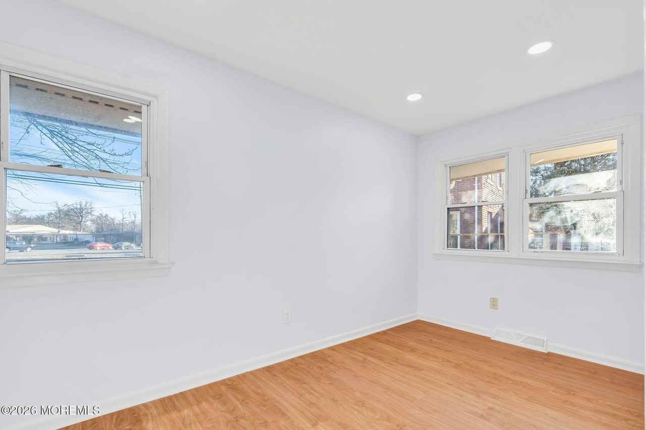 105 Clark St - Photo 2 of 9