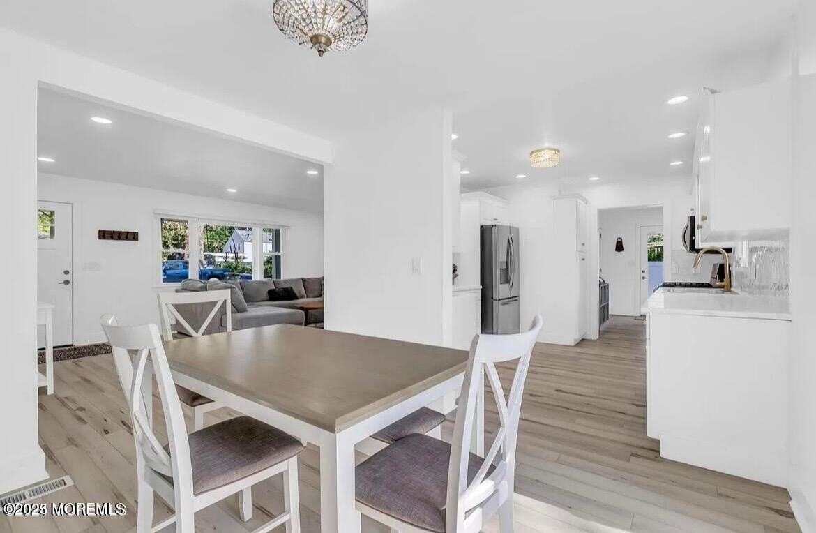 1506 Evergreen Ave - Photo 4 of 19