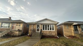 7520 W Carmen Ave - Photo 1 of 1