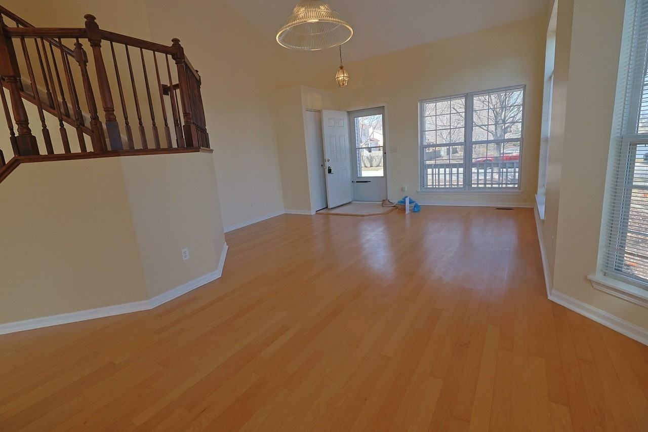 14252 S Hemingway Cir - Photo 4 of 30