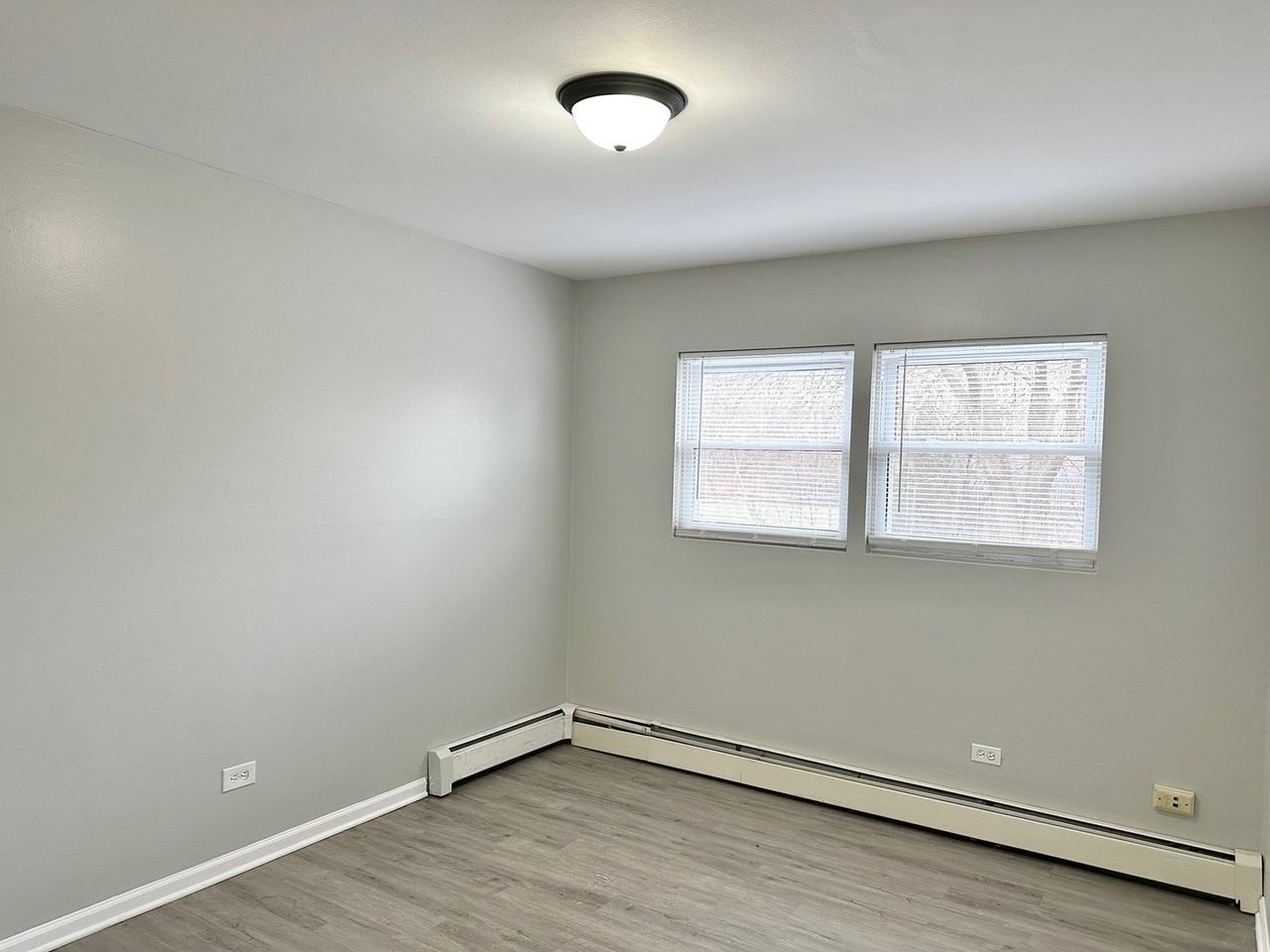 8635 S 84th Ct Unit 1n - Photo 7 of 11