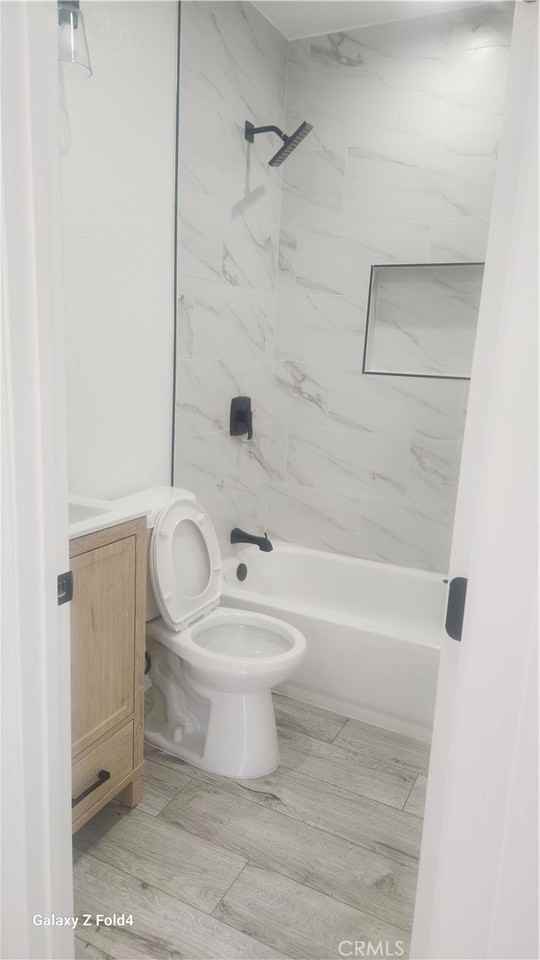 5325 Latham St #1 - Photo 3 of 4