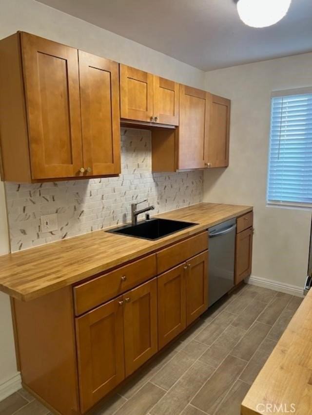 591 South St #12 - Photo 7 of 12