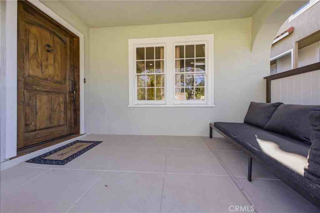 630 Pioneer Dr - Photo 5 of 27