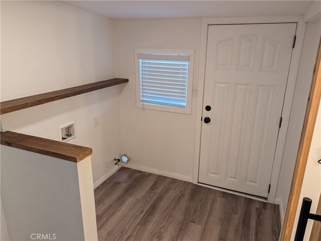 10141 Cook Ave #B - Photo 7 of 8