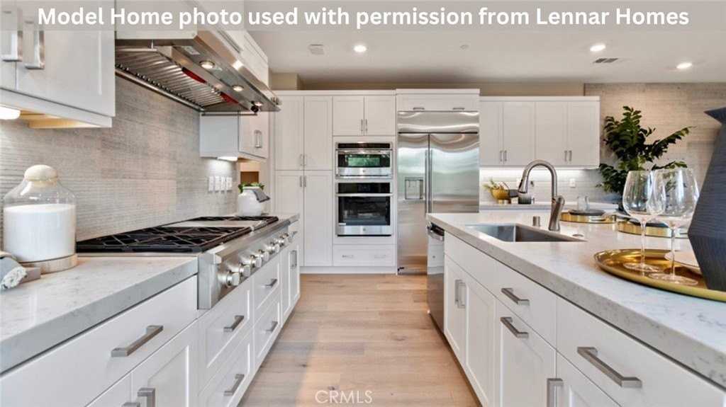 168 Chorus - Photo 2 of 18