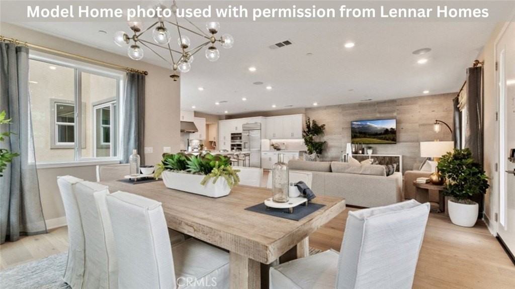 168 Chorus - Photo 4 of 18