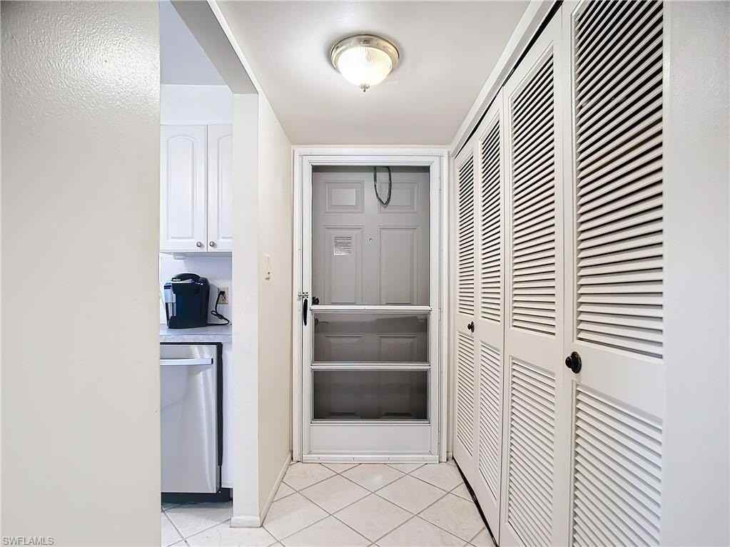 180 Turtle Lake Ct Apt 103 - Photo 6 of 39