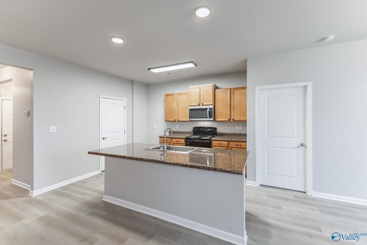 134 Natalie Jane Dr - Photo 7 of 25