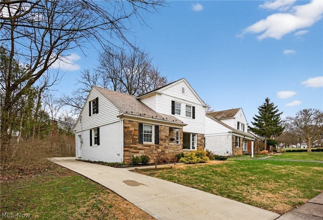 20945 Halworth Rd - Photo 2 of 50