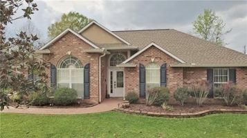 featured image of 44081 Nicholas Cir
